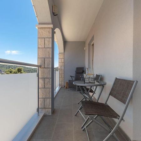 Maloa Two Bedroom Apartment Smokvica  Exteriör bild